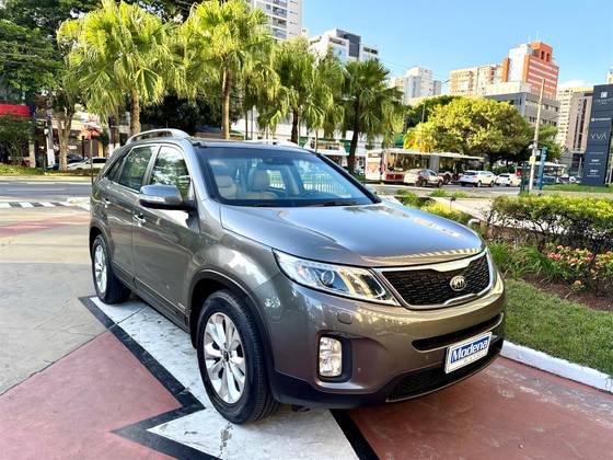 KIA SORENTO 3.5 V6 GASOLINA EX 7L 4WD AUTOMÁTICO